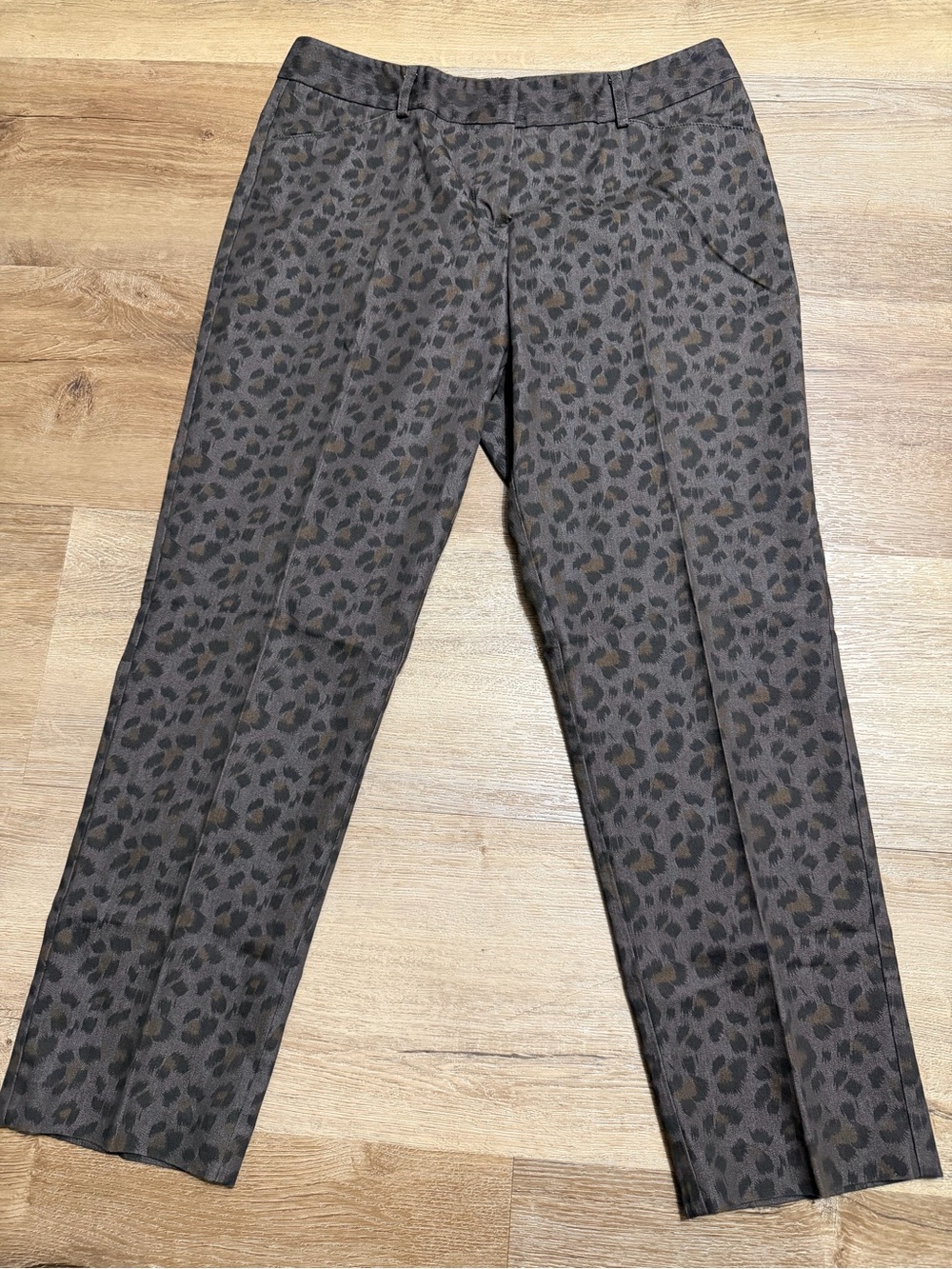 Westbound Straight-Leg Leopard Print Pants